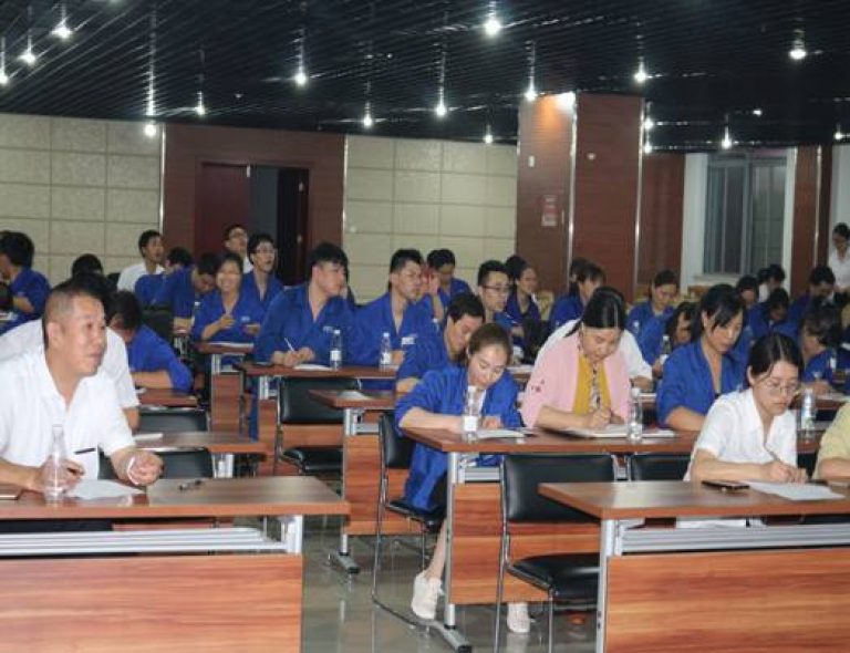 林肯电梯组织全体一线员工开展安全生产月启动仪式暨教育培训活动